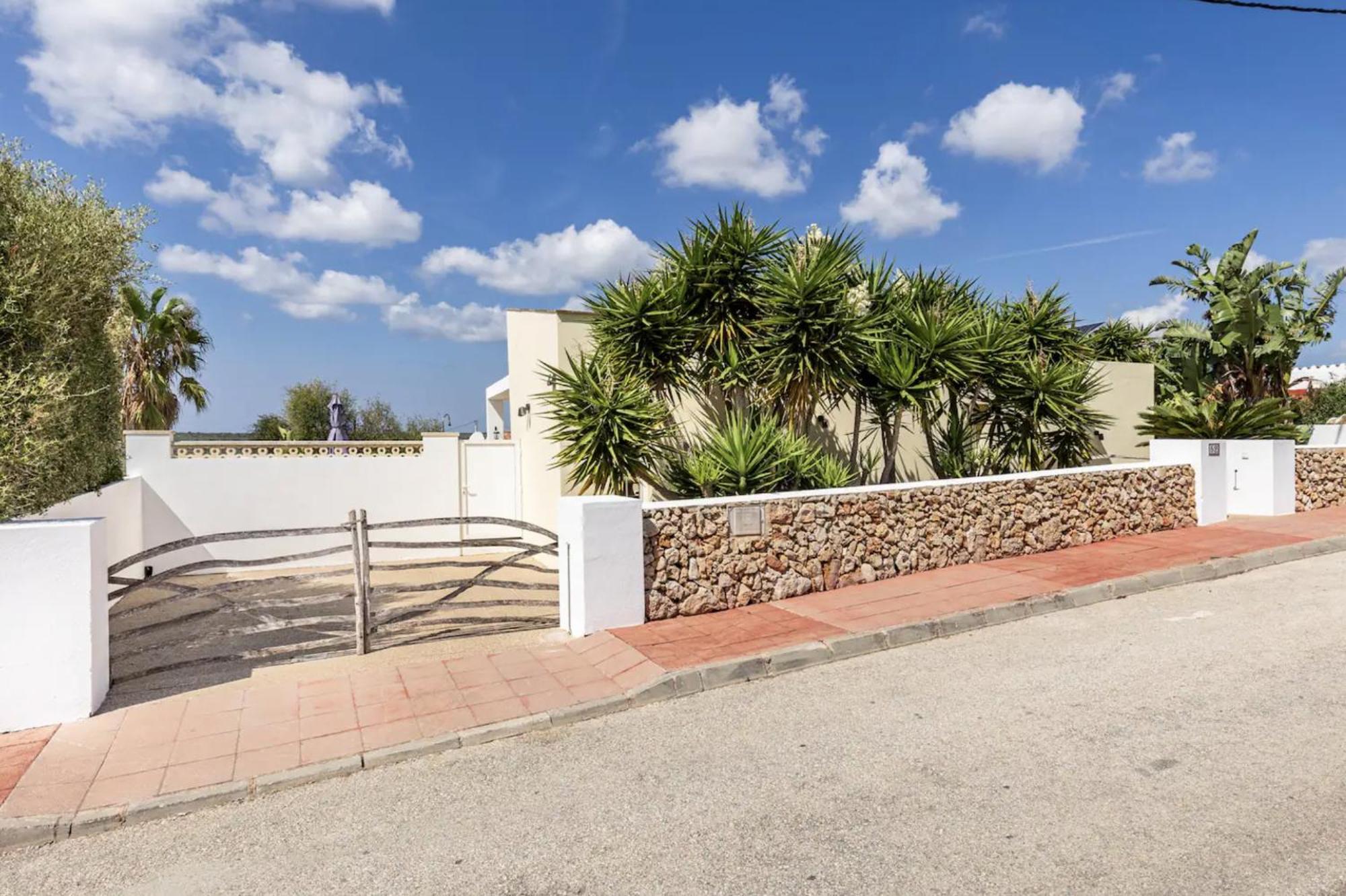 Villa Jordi - Cala En Porter Cala En Porter  المظهر الخارجي الصورة